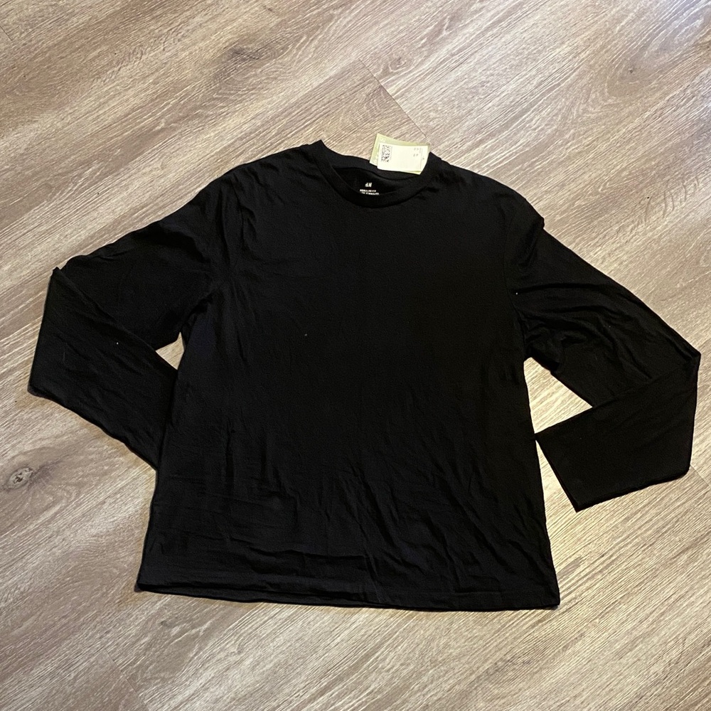 H&M Black Long Sleeve Men's Tee nwt